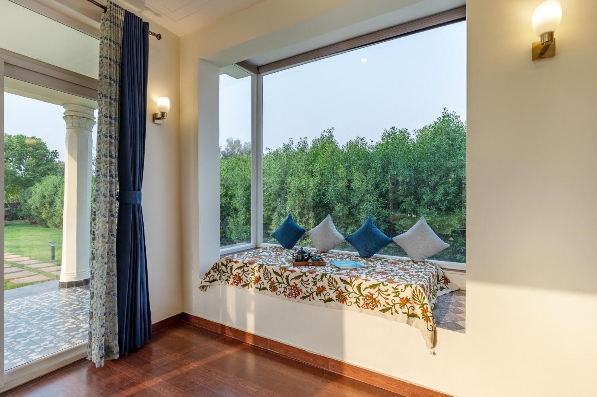 Alaya Stays Raga 2Bhk Farmstay With An Entertainment Lounge Sohna Exterior photo