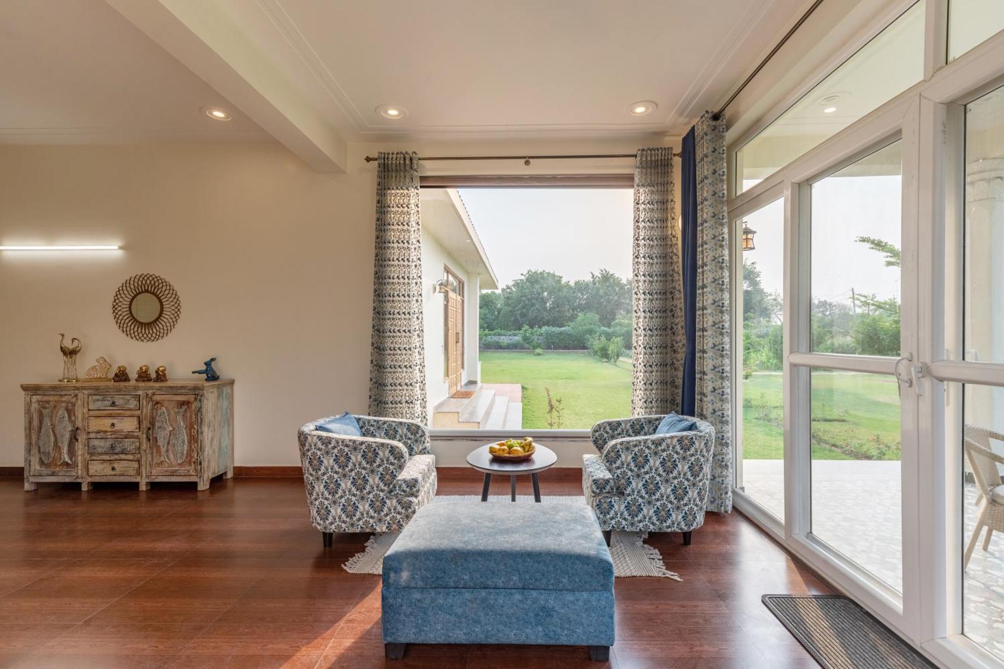 Alaya Stays Raga 2Bhk Farmstay With An Entertainment Lounge Sohna Exterior photo